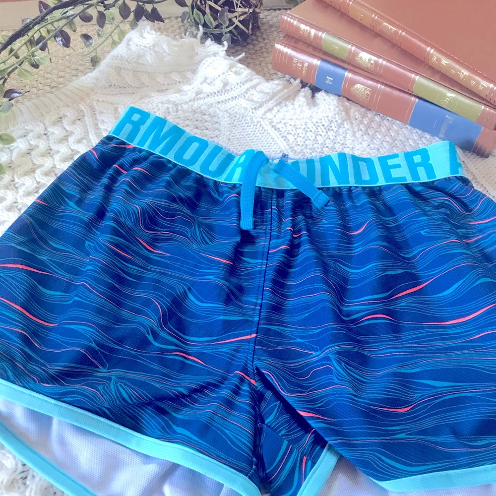 Girls Under Armour Athletic Shorts